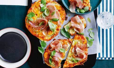 Zucchini and prosciutto pizzas