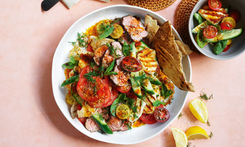 Paprika lamb with tomato and haloumi fattoush salad