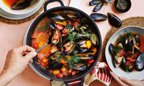 Tomato and chorizo baked mussels
