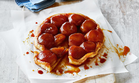 Apple tarte tatin