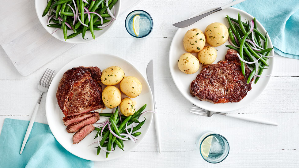 Garlic Butter Steak with Potatoes