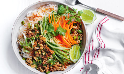 Spicy pork noodle bowl