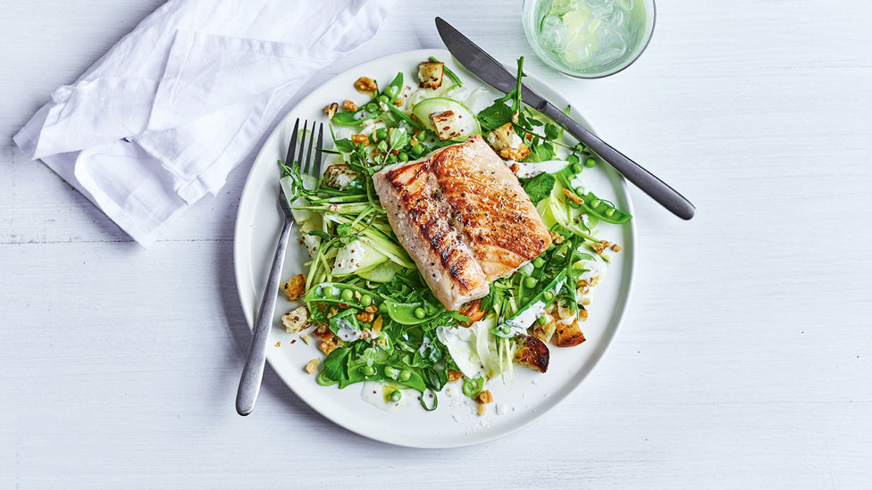 Pan-fried fish fillets with apple salad