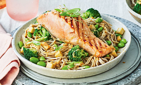 Ginger salmon with broccoli and soba noodles