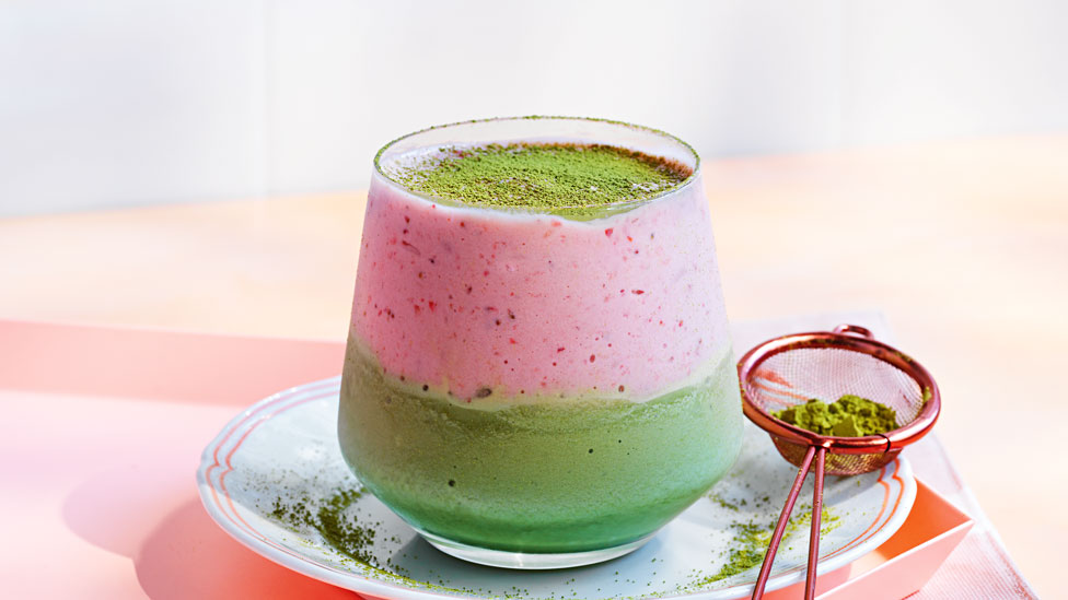 Strawberry-matcha iced latte