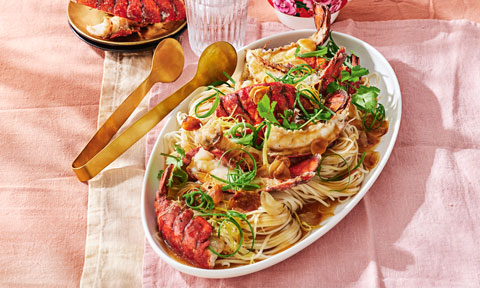 Lobster yee mein (noodles)