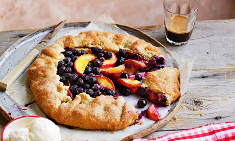 Curtis Stone’s peach and blueberry crostata