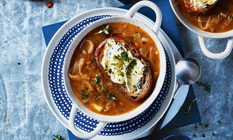 French onion soup with blue cheese croûtes