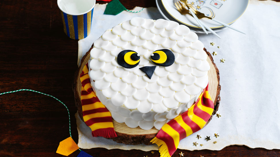 Hedwig cake