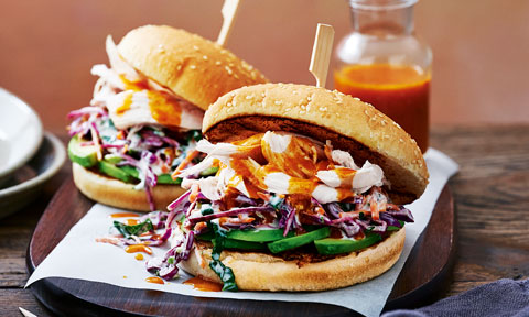 Peri-peri pulled chicken burgers