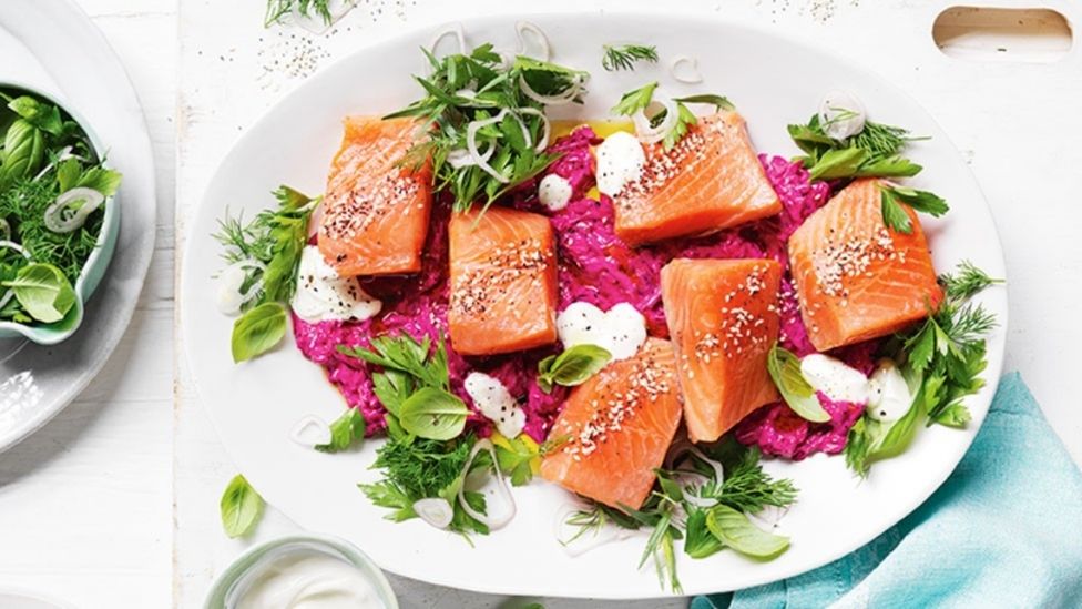 Smoked salmon fillets with beetroot yoghurt and herbs