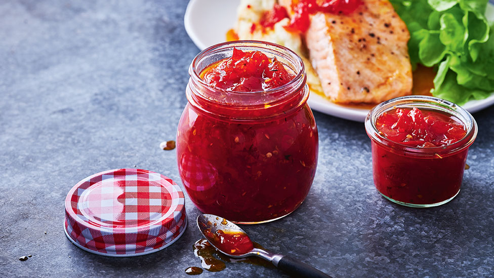 Tomato chilli jam