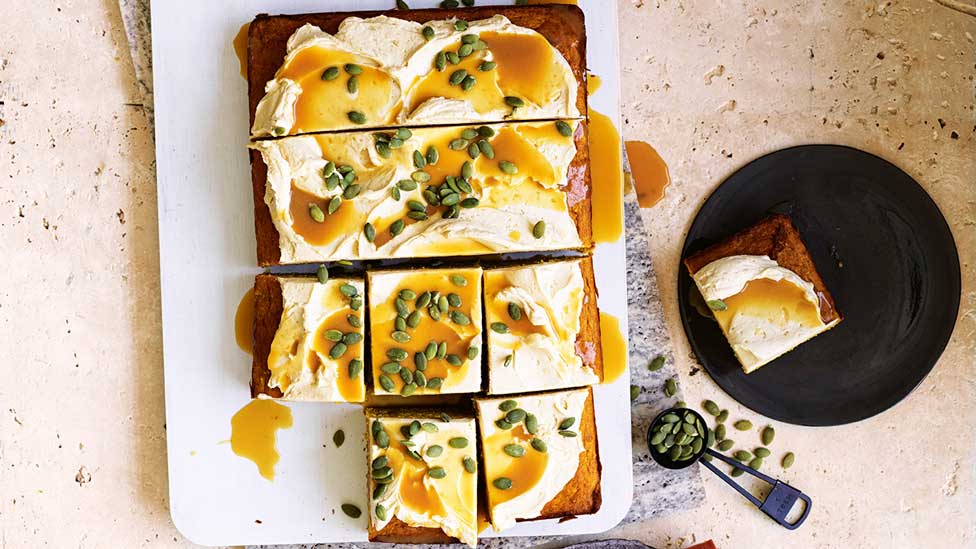 Spiced pumpkin cake with cream cheese icing