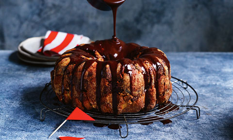 Choc-chunk monkey bread with chocolate sauce