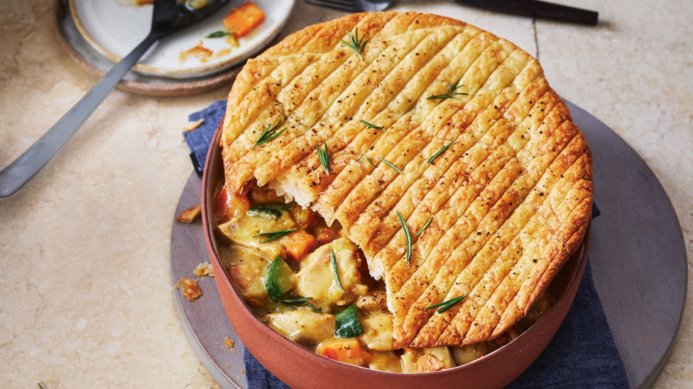 Chicken and veggie pot pie