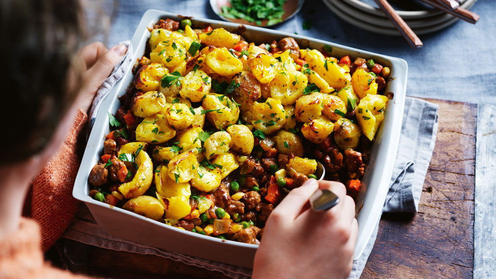 Meatball cottage pie