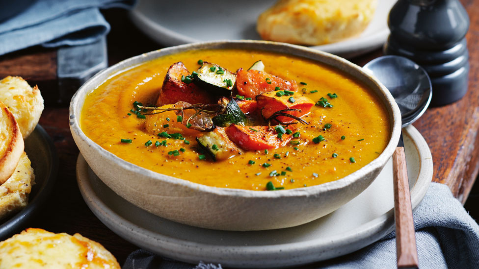 Roasted pumpkin soup with cheesy garlic scones