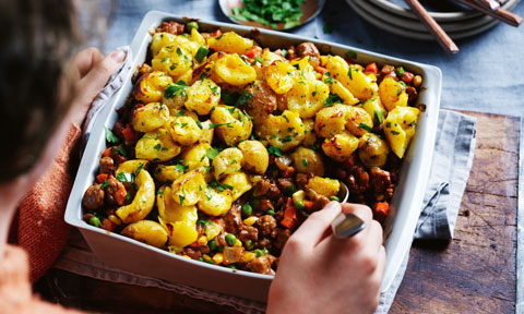 Meatball cottage pie