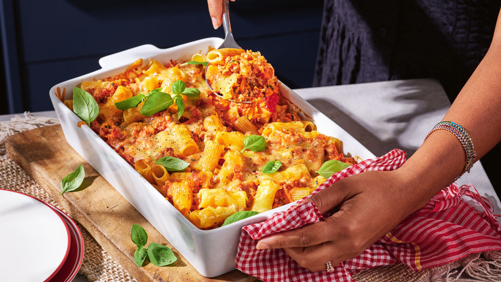 Bolognaise pasta bake 