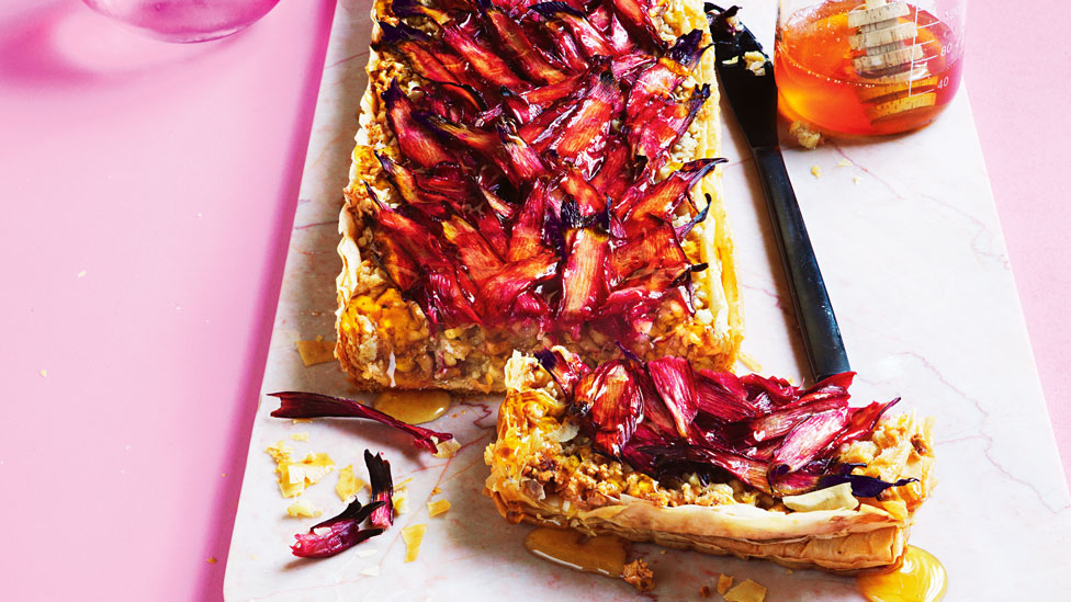 Rhubarb baklava tart