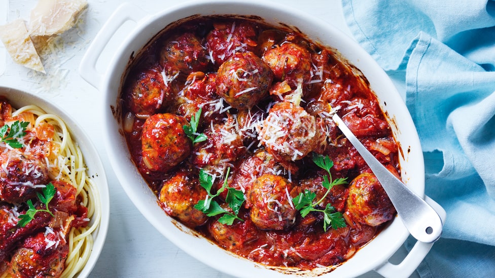 Pork meatballs in tomato sauce with pasta