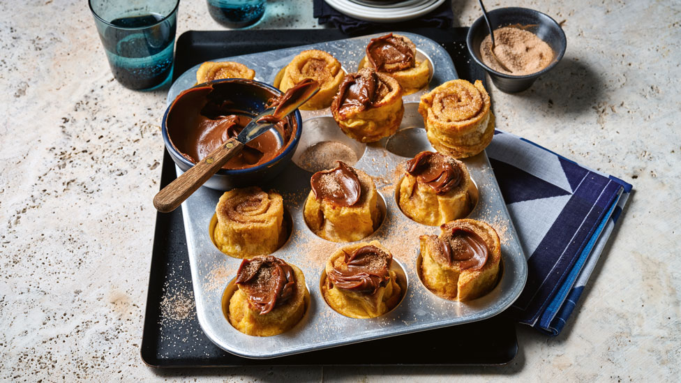 Mini cinnamon toast bread and butter puddings