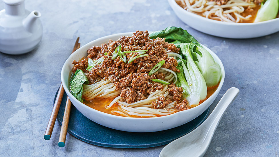 Sichuan-style noodle soup with chicken soup