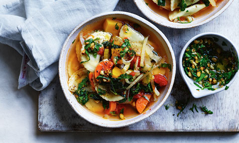 Hearty veggie and pasta soup