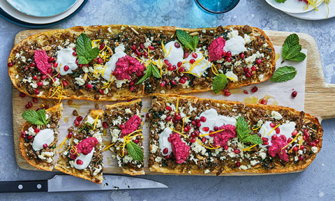 Turkish-style lamb pizza