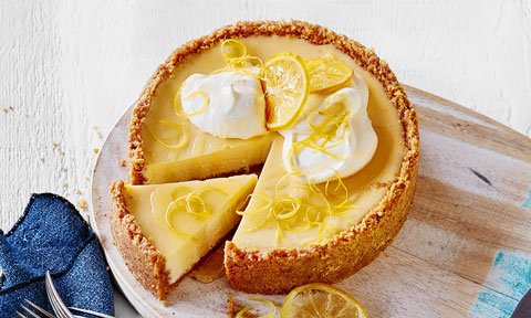 Slow cooker lemon cheesecake