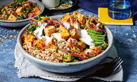 Sticky chilli tofu poké bowl