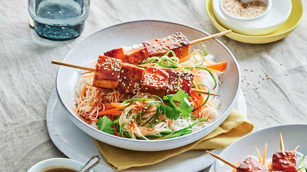 Sriracha and honey tofu skewers with noodle salad