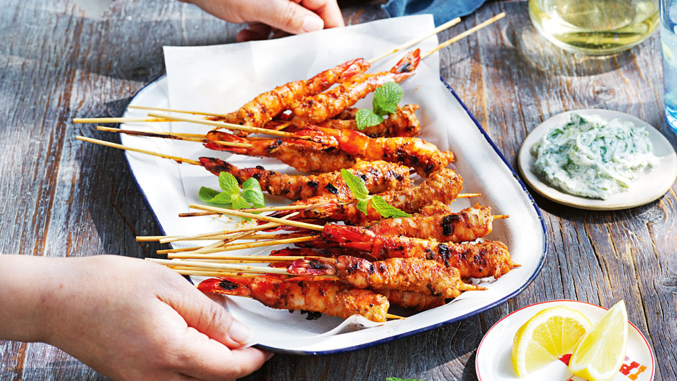 Tandoori prawn skewers with coconut sambal 