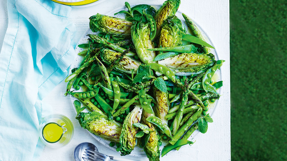 Grilled cos and asparagus salad with lemon dressing