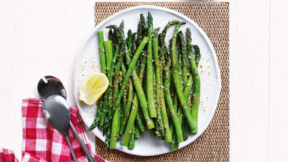 Air fryer asparagus