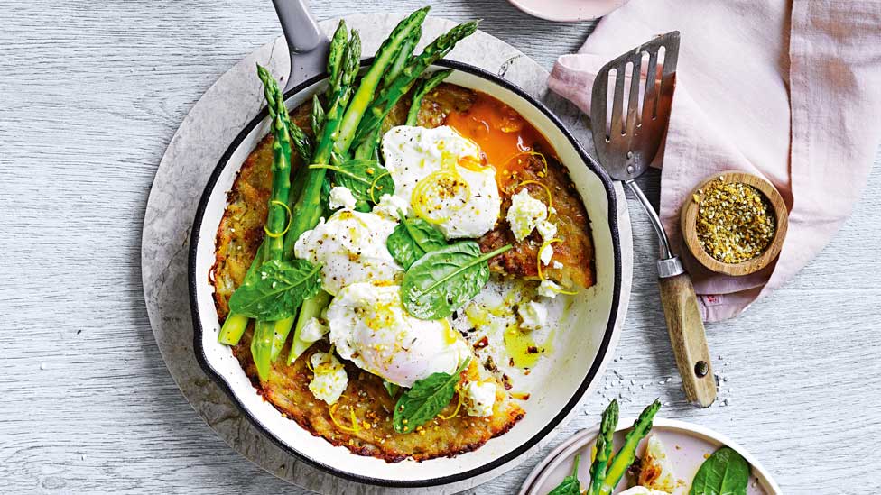 Potato rosti with asparagus, spinach and poached eggs