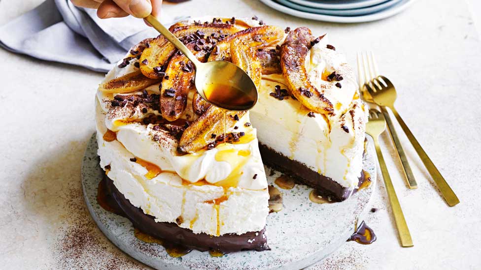 Frozen choc-banana pavlova