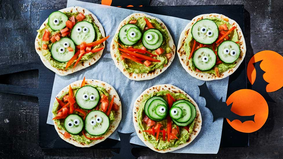 Monster mash veggie pizzas