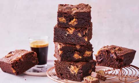 Gooey snickers brownie