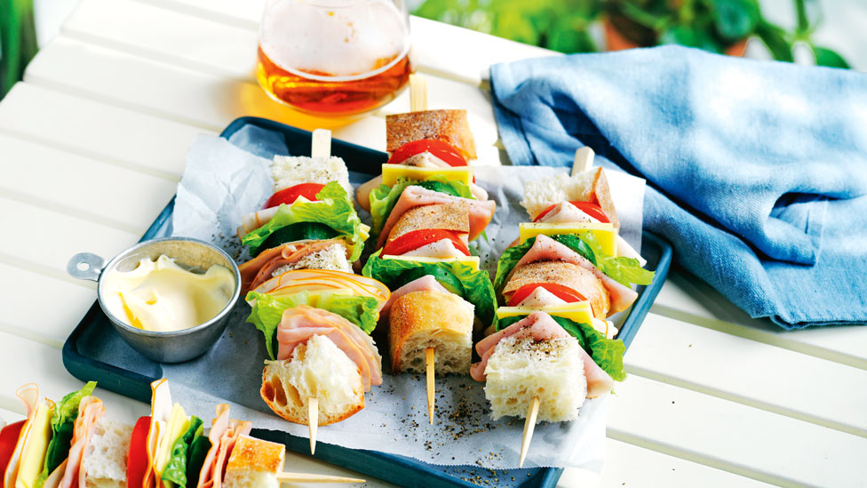 Club sandwich sticks