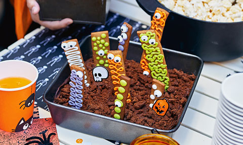 Gingerbread Halloween sticks