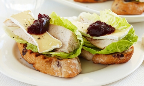 Turkey, cranberry and camembert bruschetta