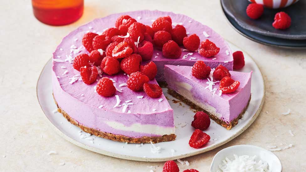 Dragon fruit and raspberry vegan cheesecake