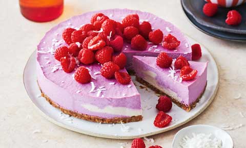 Dragon fruit and raspberry vegan cheesecake