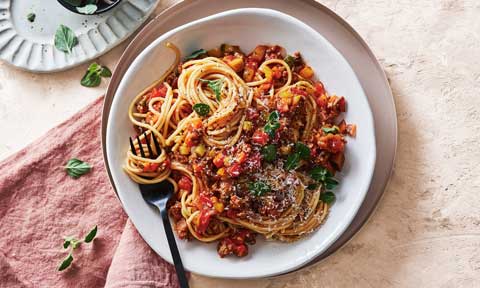 Rainbow bolognaise