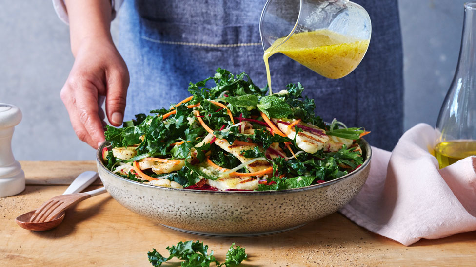 Kale and apple slaw with haloumi