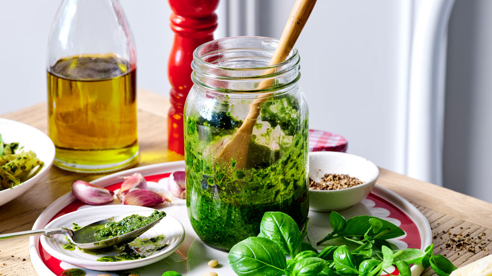 Basil pesto