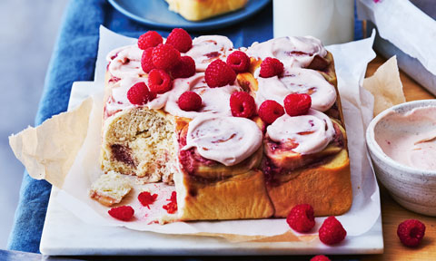 Raspberry cheesecake scrolls