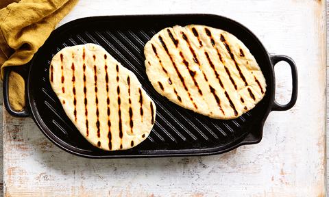 Two pieces of naan