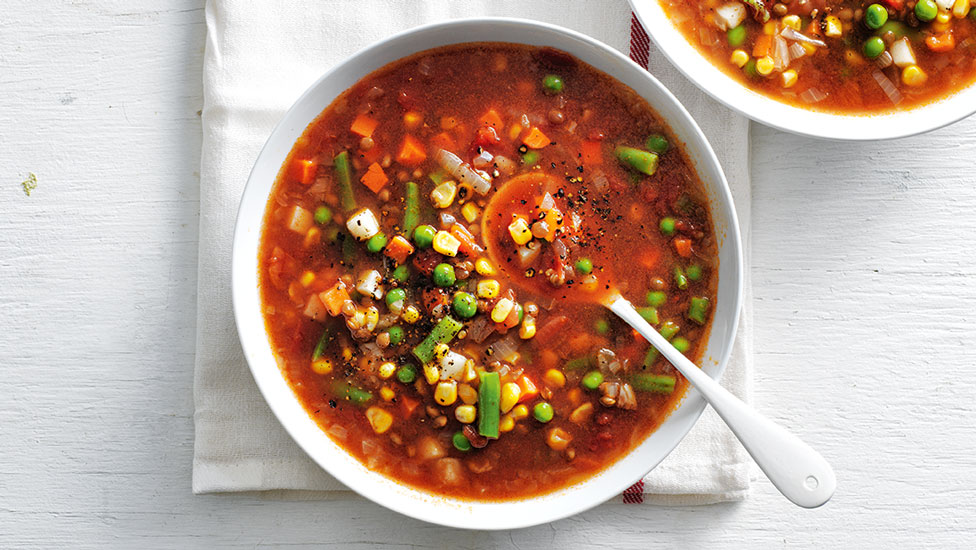 Diced vegetable and tomato soup